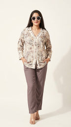 KIRA Lifestyles women pure cotton printed co-ord set in beige and mauve featuring lace details⁠